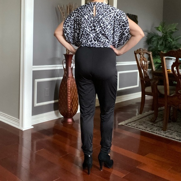 VENUS Black & White Stretch Cocktail Jumpsuit size S - Picture 3 of 8